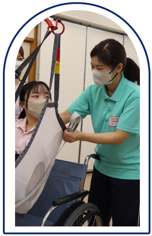ドアの縁